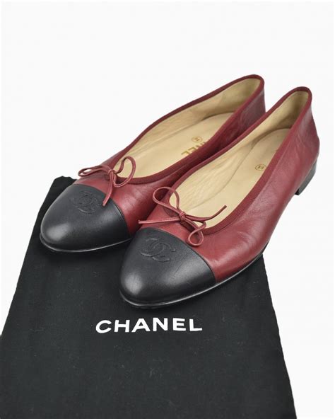 Sapatilhas Chanel Bicolor: Promoções 